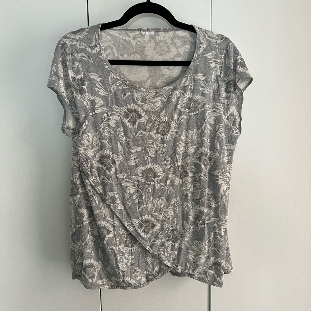 GAP Gray Floral Maternity Nursing PJ Shorts Set